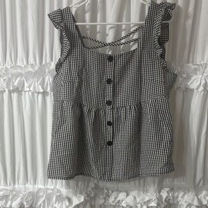 Black and White Gingham Sleeveless Top
